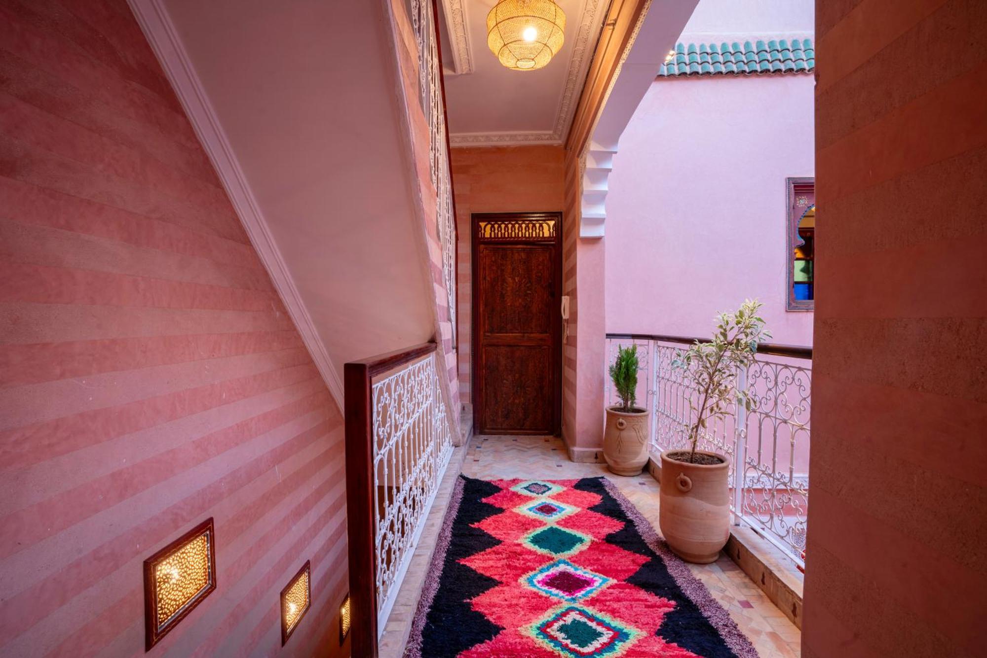 Riad Le Graff Pink Marrakesh Buitenkant foto