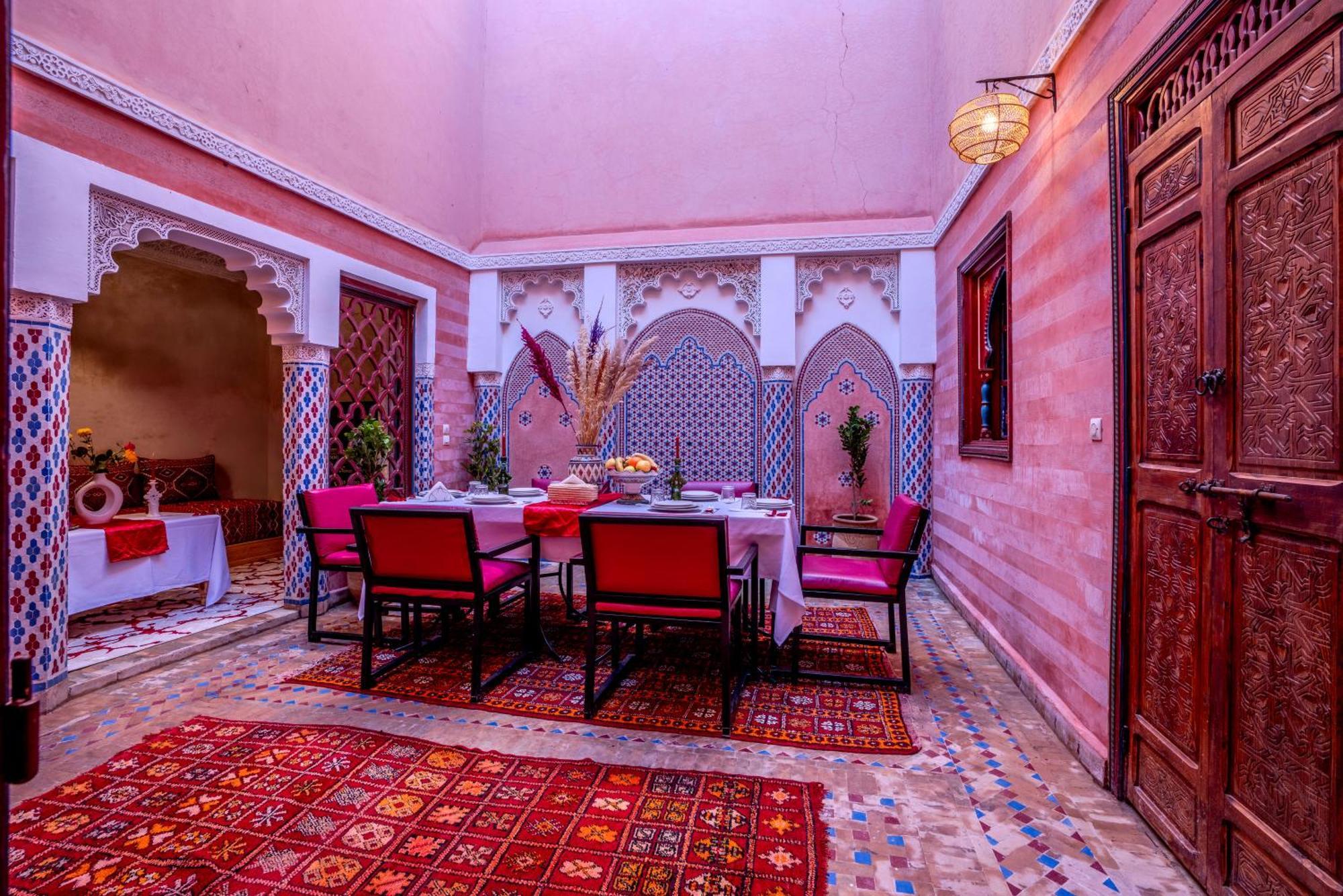 Riad Le Graff Pink Marrakesh Buitenkant foto