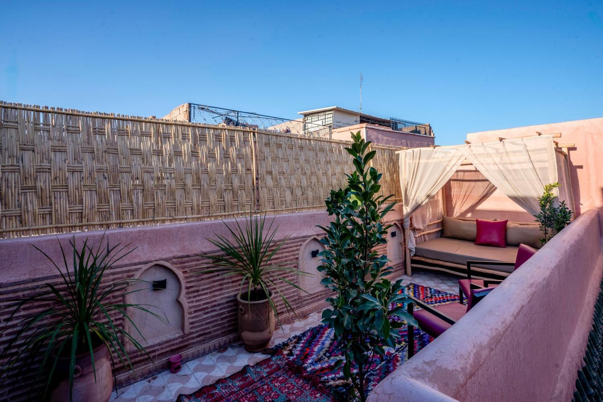 Riad Le Graff Pink Marrakesh Buitenkant foto
