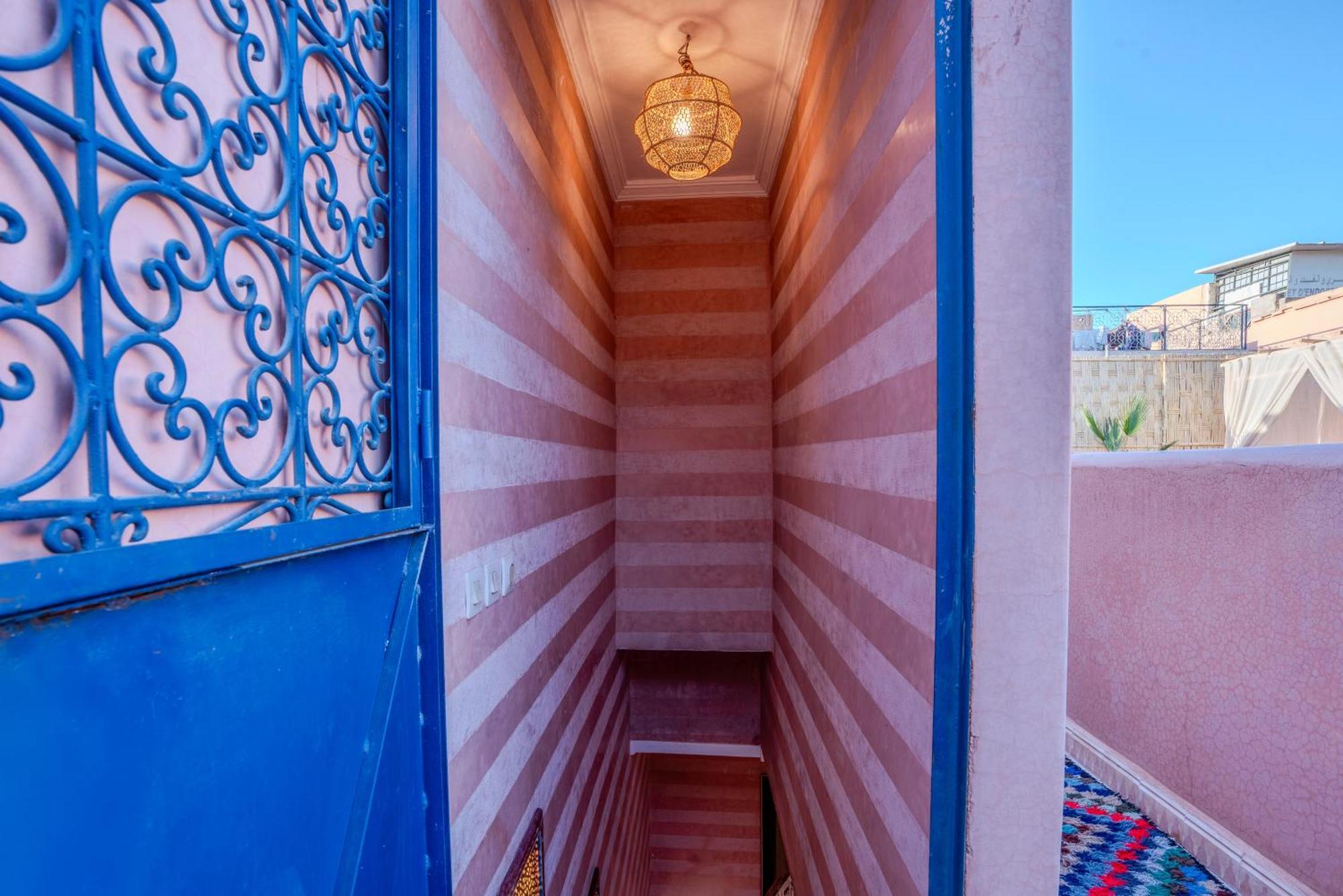 Riad Le Graff Pink Marrakesh Buitenkant foto