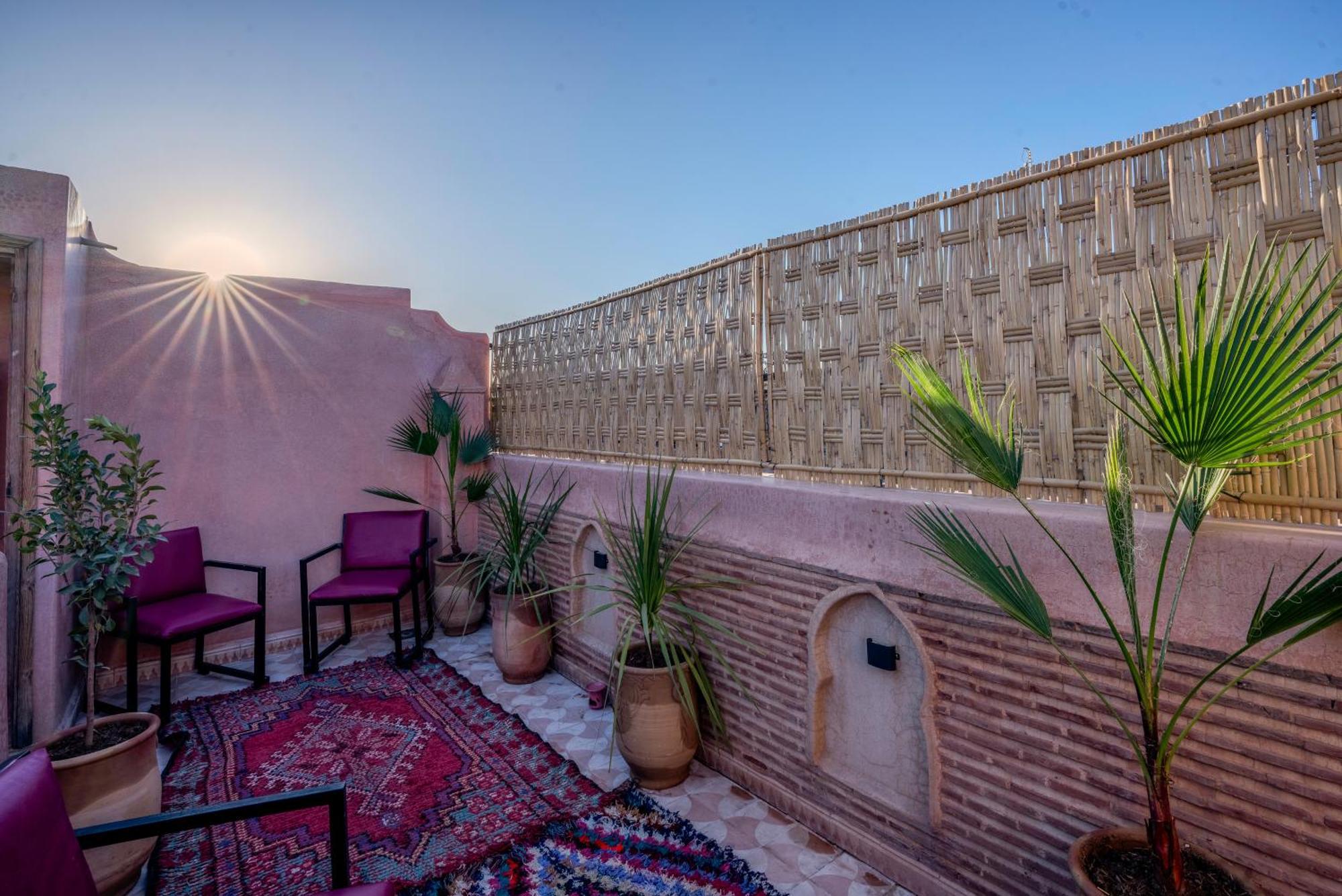 Riad Le Graff Pink Marrakesh Buitenkant foto