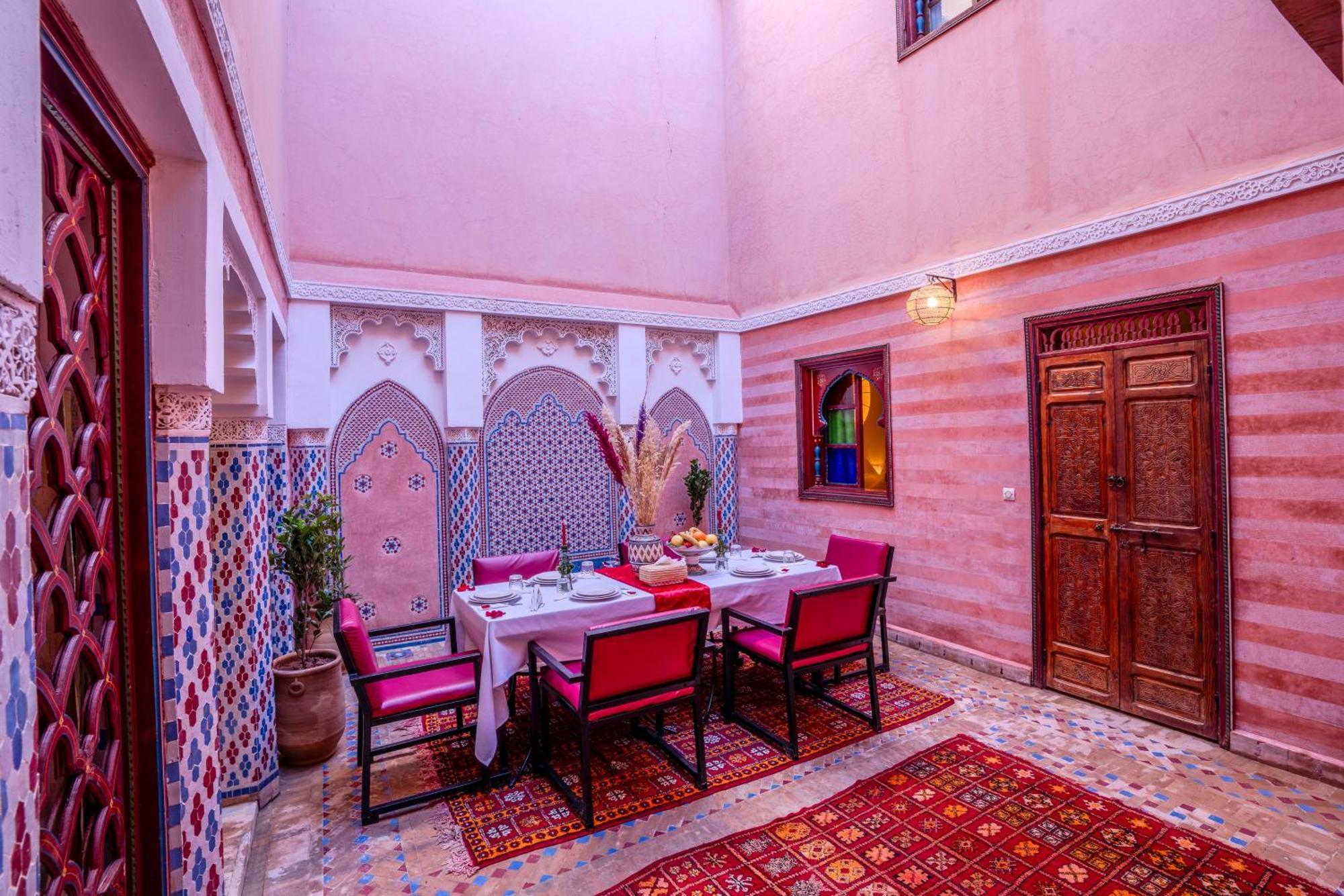 Riad Le Graff Pink Marrakesh Buitenkant foto