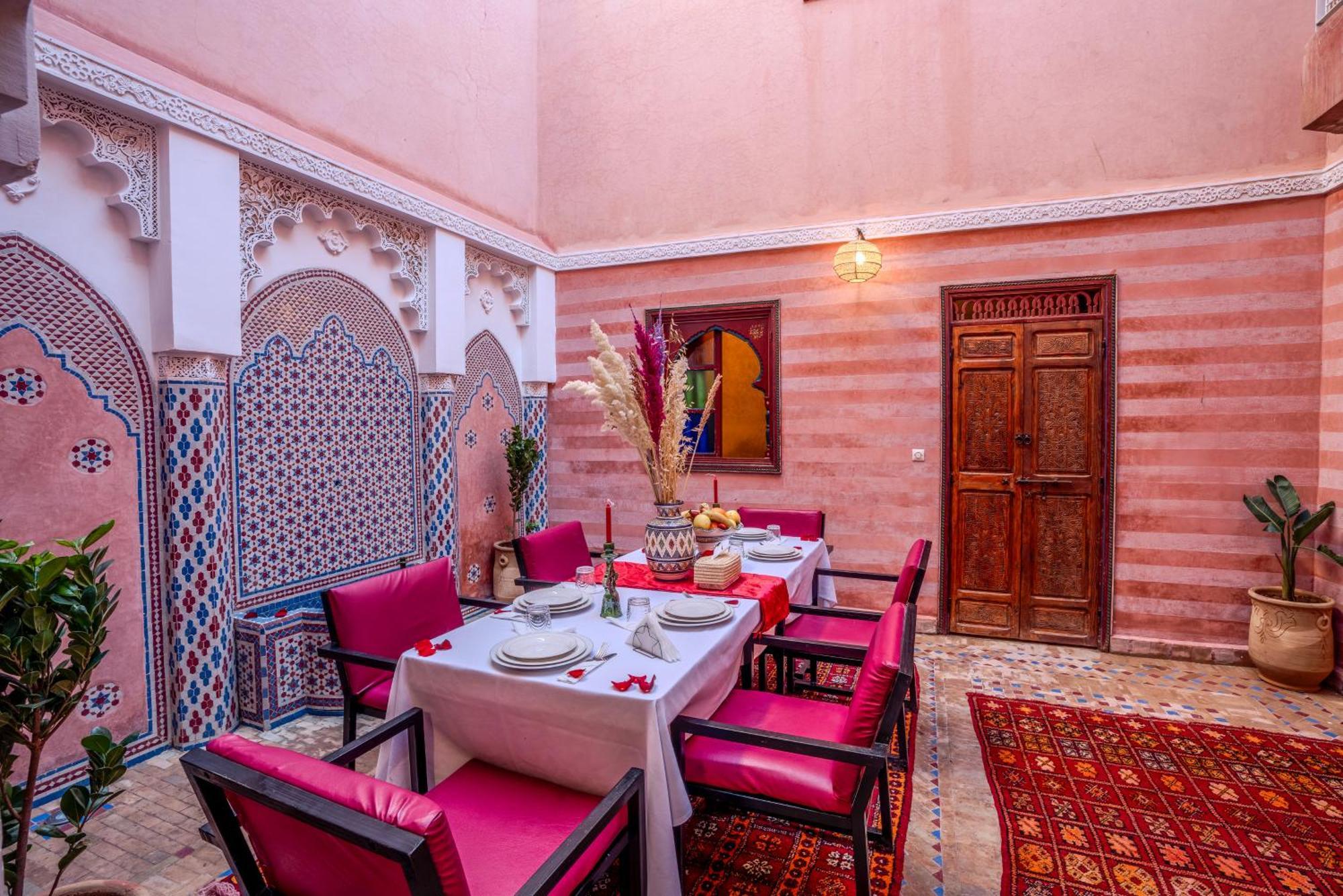 Riad Le Graff Pink Marrakesh Buitenkant foto